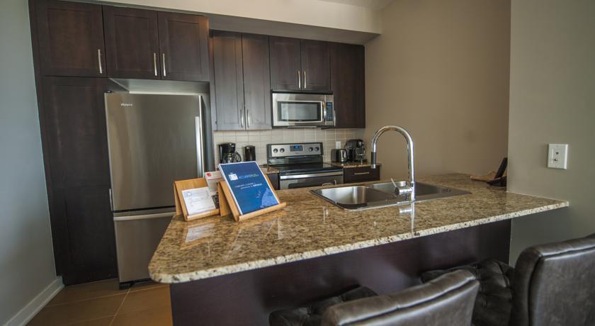 Accurate Plus Furnished Apartment- Brickstone Mews Mississauga Room photo